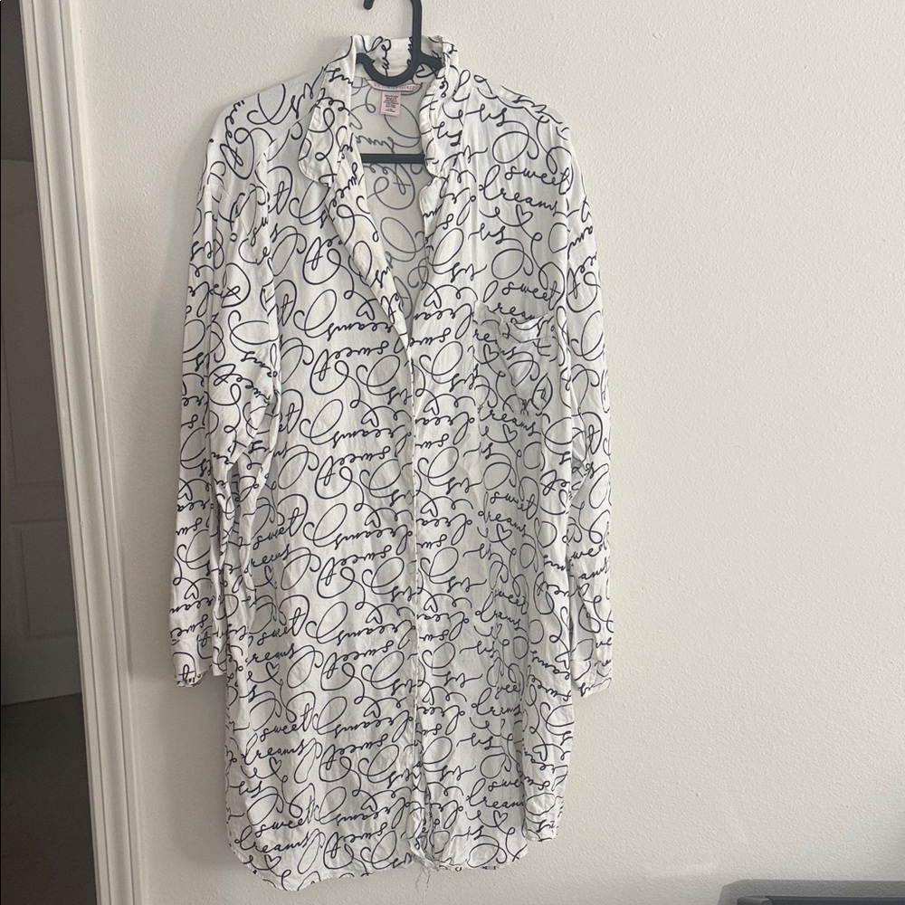 Victoria's Secret Cream and Black Script Top